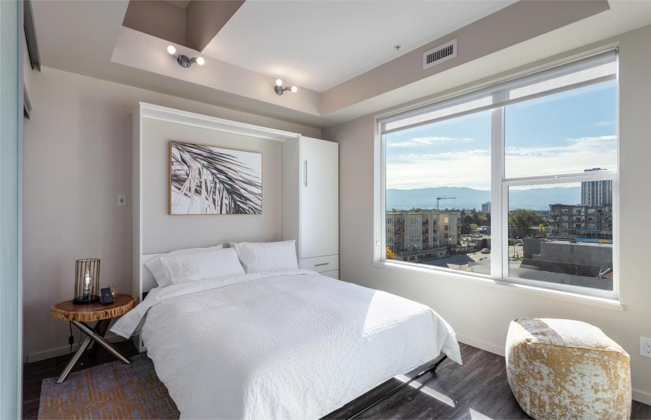 Corner Nest - Luxury Brand New Top Floor 2Bedroom Condo Келоуна Экстерьер фото